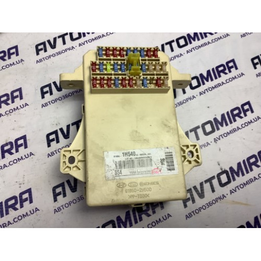Комплект электроники Kia Ceed I 1.6 CRDI 2006-2012 391032A716